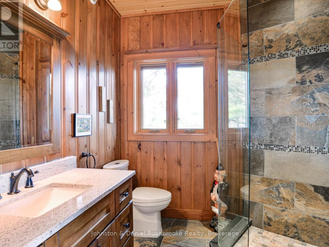 2 ISLAND 1210, Georgian Bay