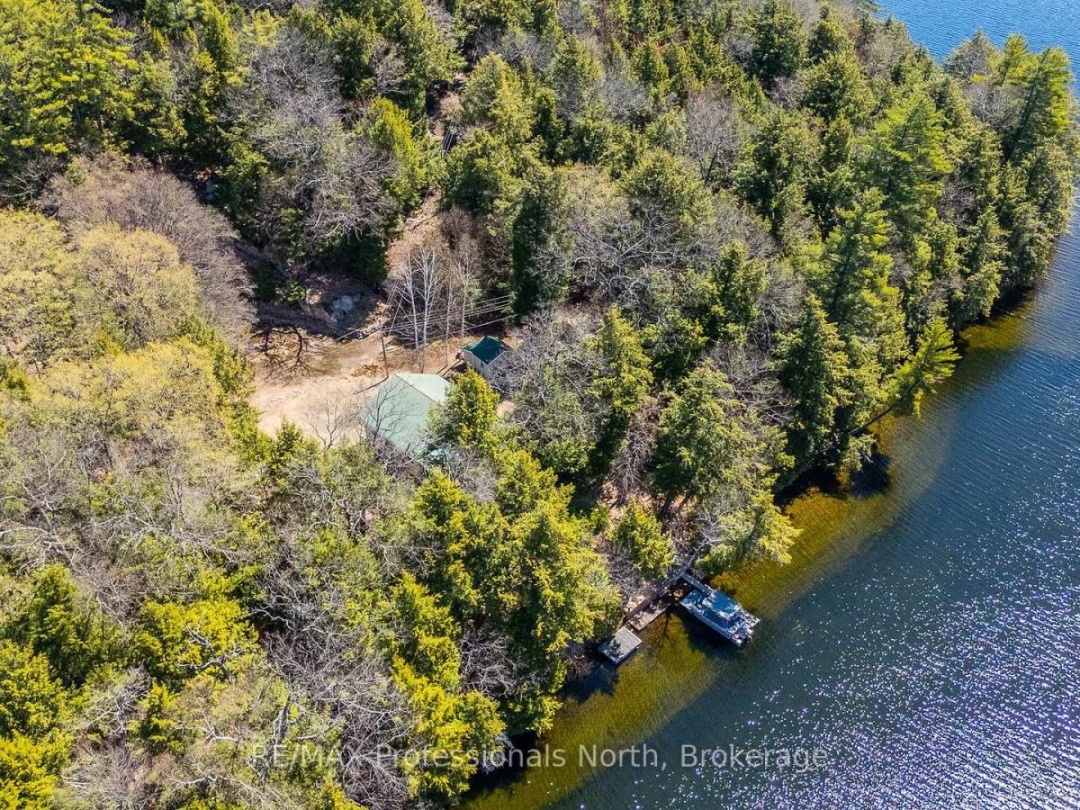 10469 LITTLE HAWK LAKE WAO, Little Hawk Lake