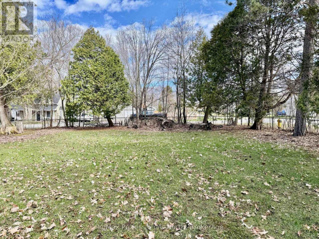 0 FARQUHAR STREET, Gravenhurst (Muskoka (S))