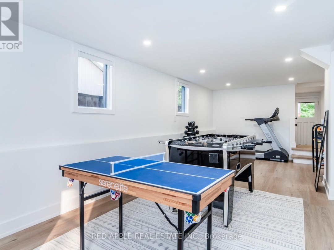 205 HOYT AVENUE, 