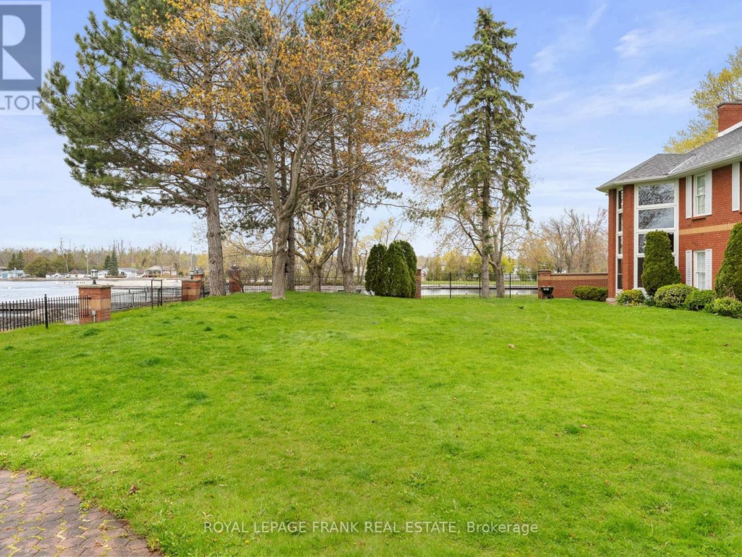 403 - 1 SHERWOOD STREET, Sturgeon Lake