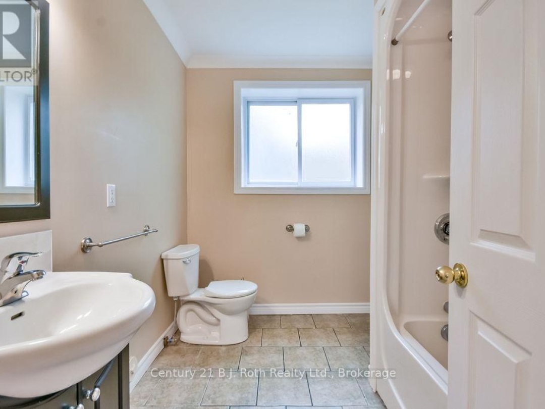 3416 Highview Avenue, Severn (West Shore)