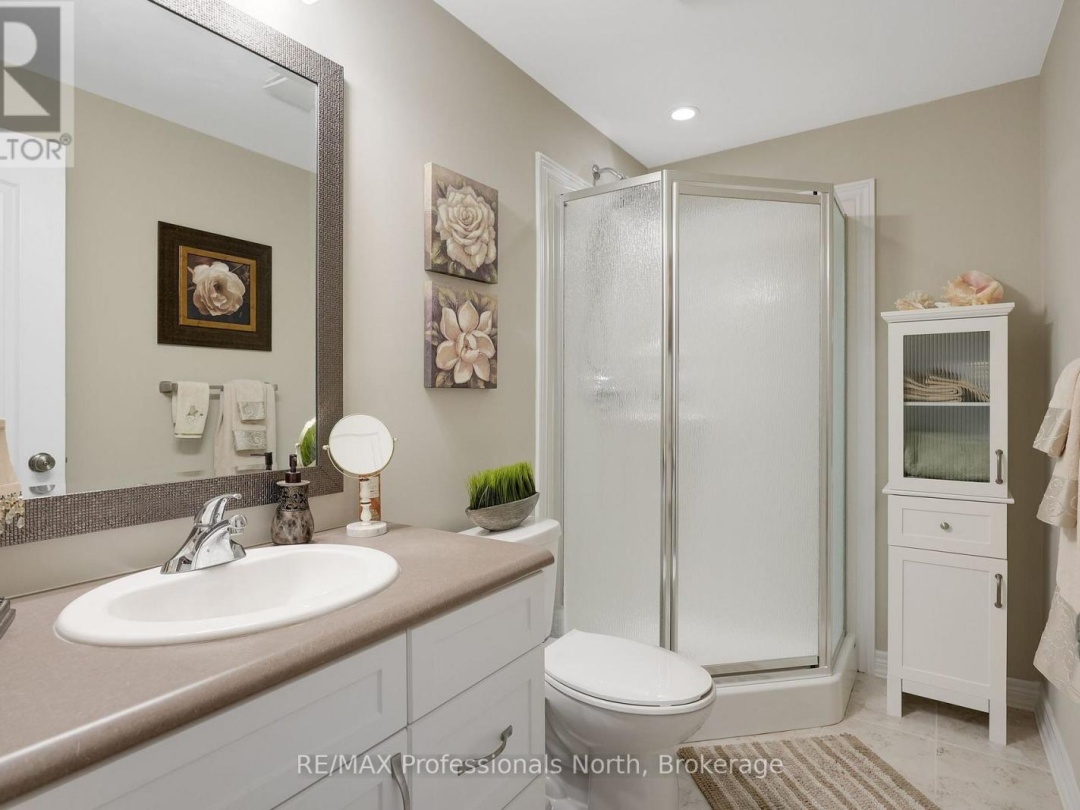 8 SERENITY PLACE CRESCENT, Huntsville (Chaffey)
