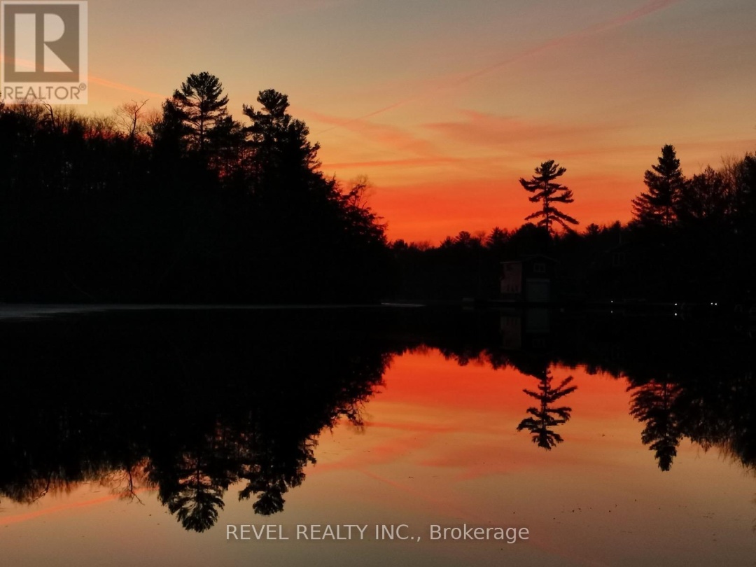 180 LAKE ROAD, Baxter Lake