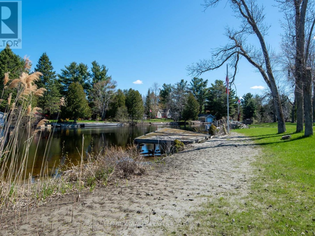 62 EVANS DRIVE, Burnt River