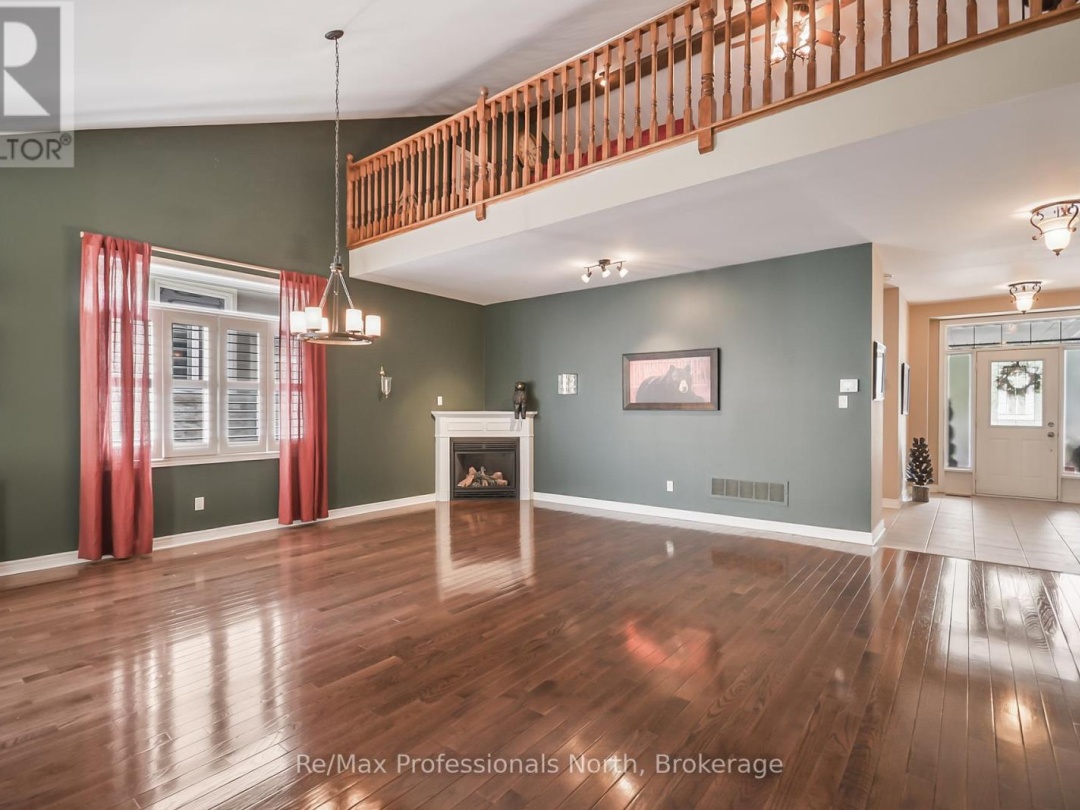 15 MUSKOKA BAY BOULEVARD, Gravenhurst (Muskoka (S))