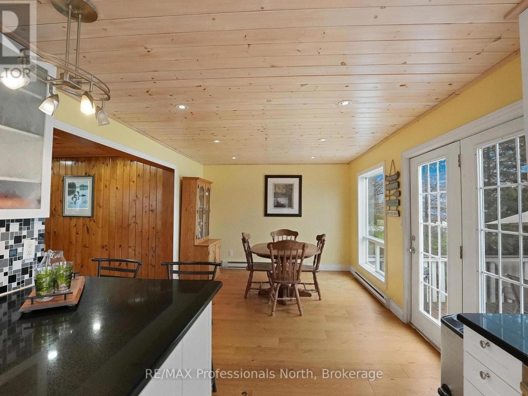 7254 HIGHWAY 35, Shadow Lake