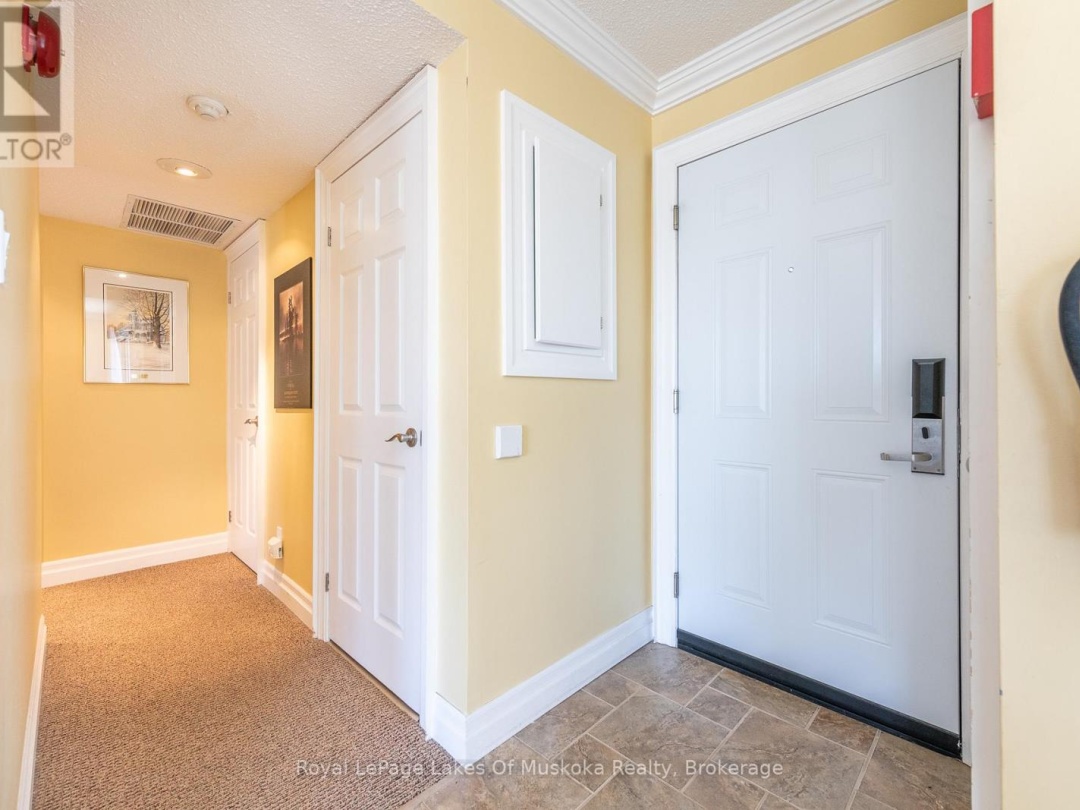 301 - 29 TENNISVIEW DRIVE, 