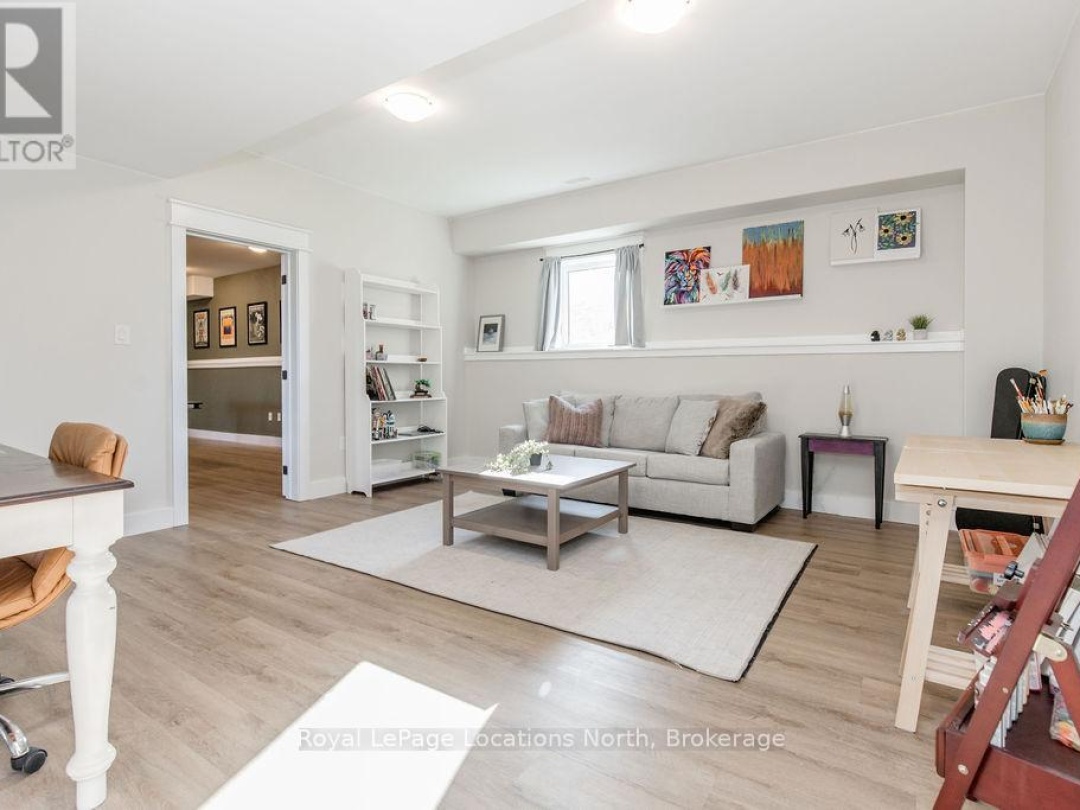 5385 8 LINE N, Oro-Medonte (Moonstone)