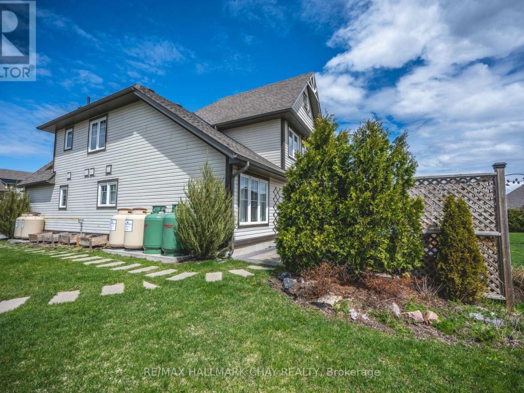 41 MASTERS CRESCENT, Georgian Bay (Baxter)