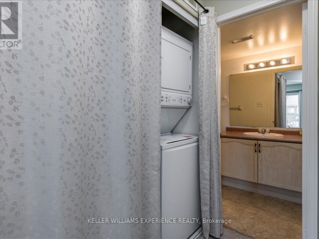204 - 492 LACLIE STREET, Orillia