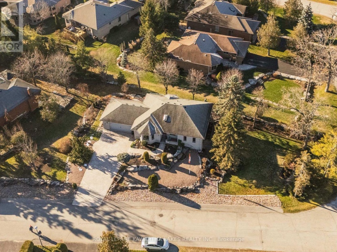 83 NAVIGATORS TRAIL, Kawartha Lakes (Bobcaygeon)