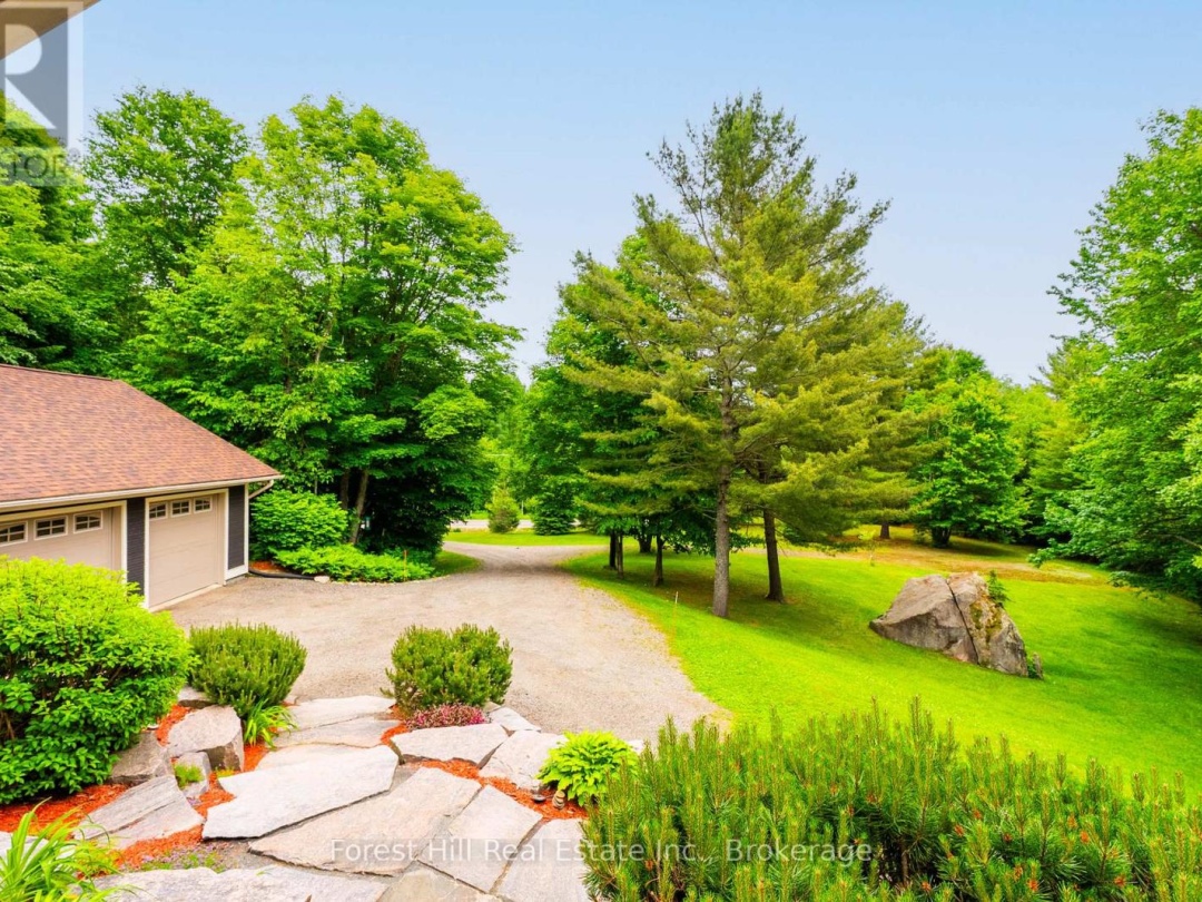 1474 ETWELL ROAD, Creek - Waterfall - Pond!