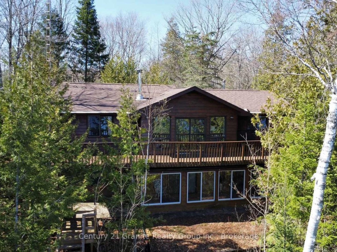 1119 WAMPUM ROAD, Miskwabi Lake