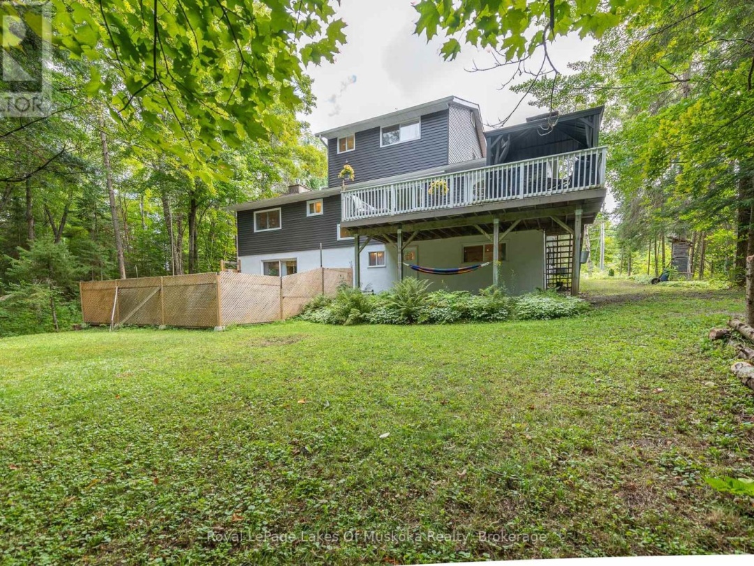 1588 SKYLINE DRIVE, Peninsula Lake