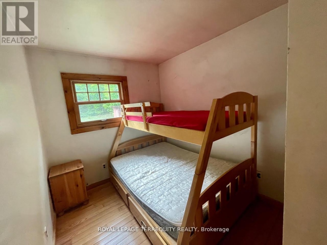 1143 SHERWOOD FOREST ROAD, Muskoka River