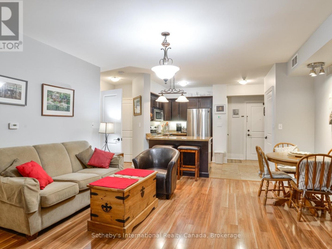 407 - 391 JAMES STREET W, 