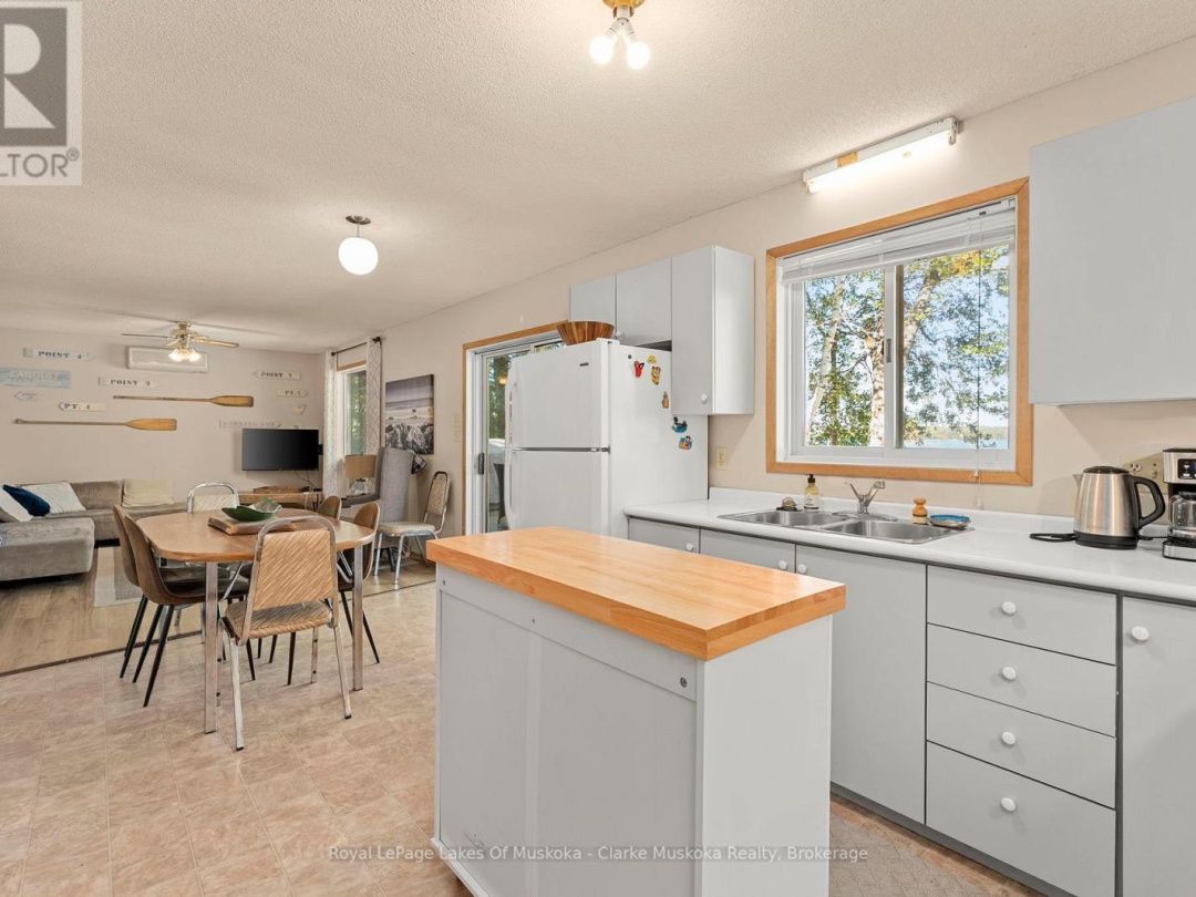 1100 SONORA DRIVE, Boshkung Lake