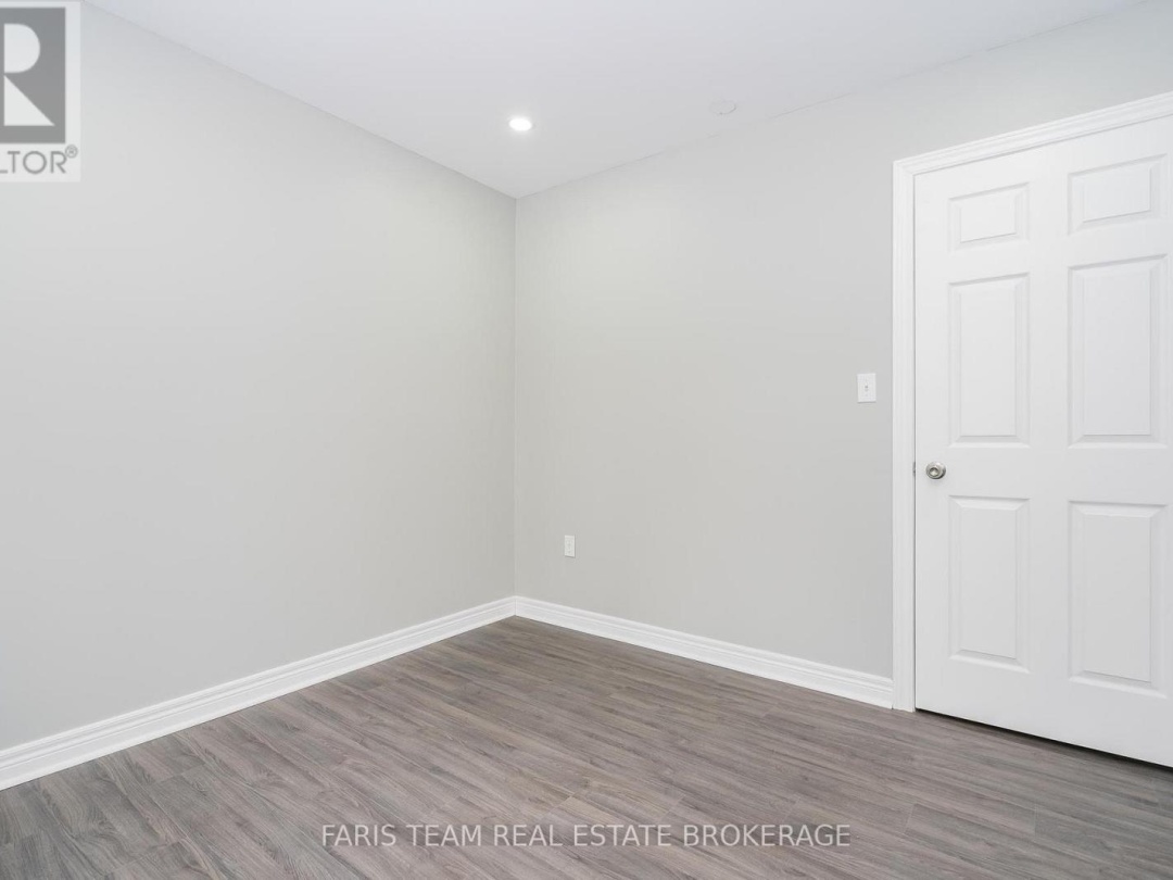 3554 JOHN STREET, Ramara
