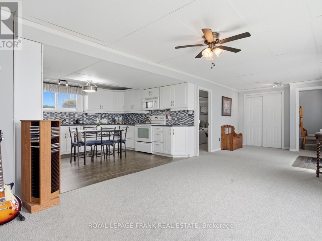 106 STARR BOULEVARD, Lake Scugog