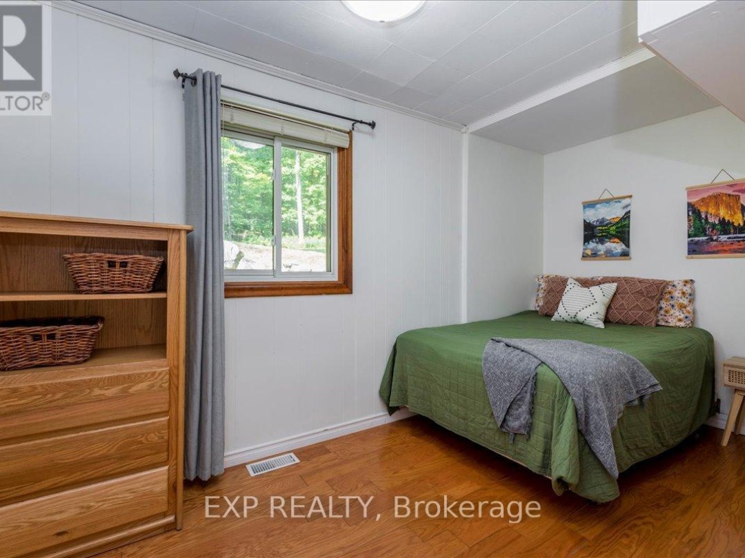 1867 FRASERBURG ROAD, Mckay Lake