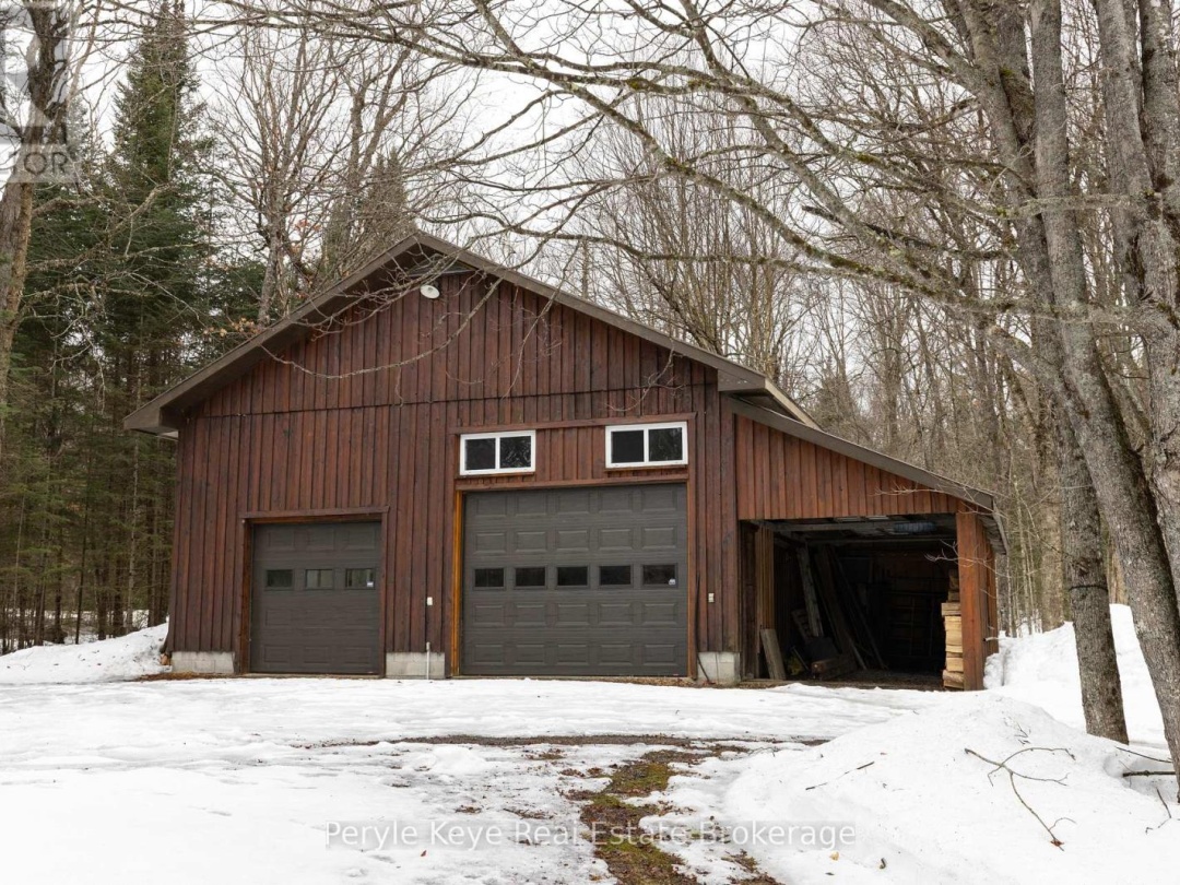 2391 LIMBERLOST ROAD, Dotty Lake