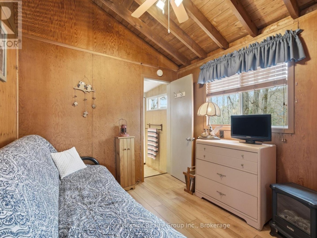 1081 CINNAMON LANE, Sharon Lake