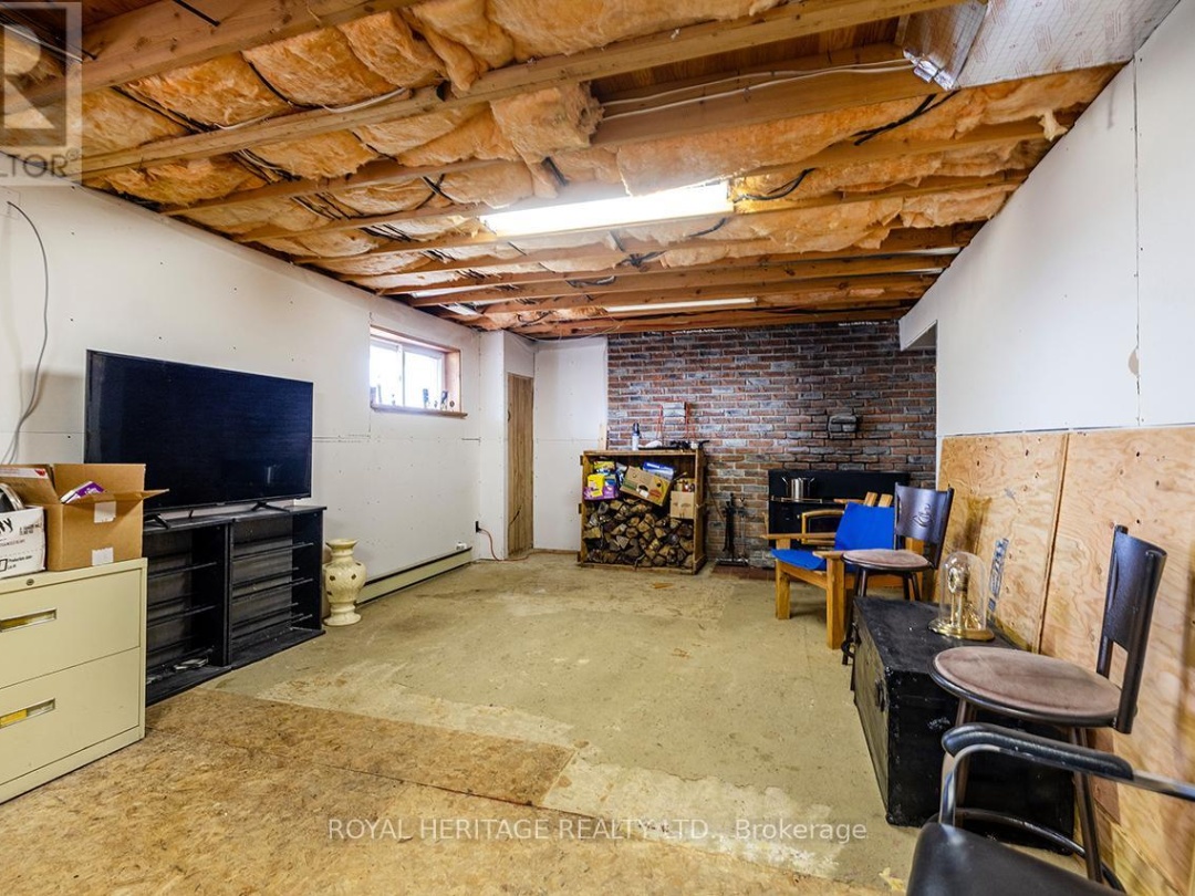 940 PORTAGE ROAD, Balsam Lake