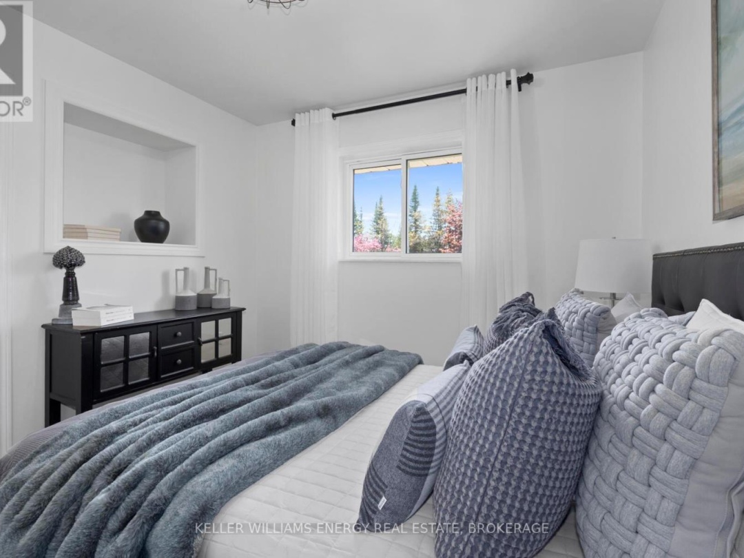 456 County Road 46, Kawartha Lakes (Mariposa)