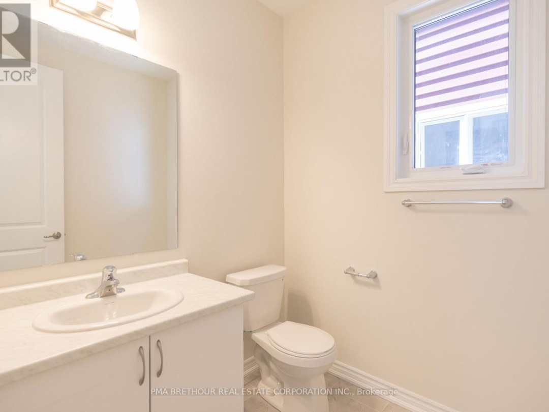 400 BEECHWOOD FOREST LANE, 