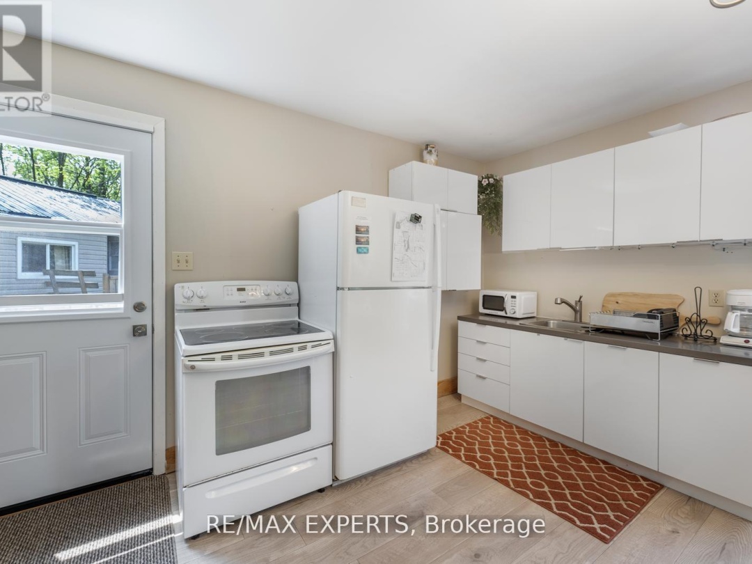 18 - 230-232 LAKE DALRYMPLE ROAD, Dalrymple Lake