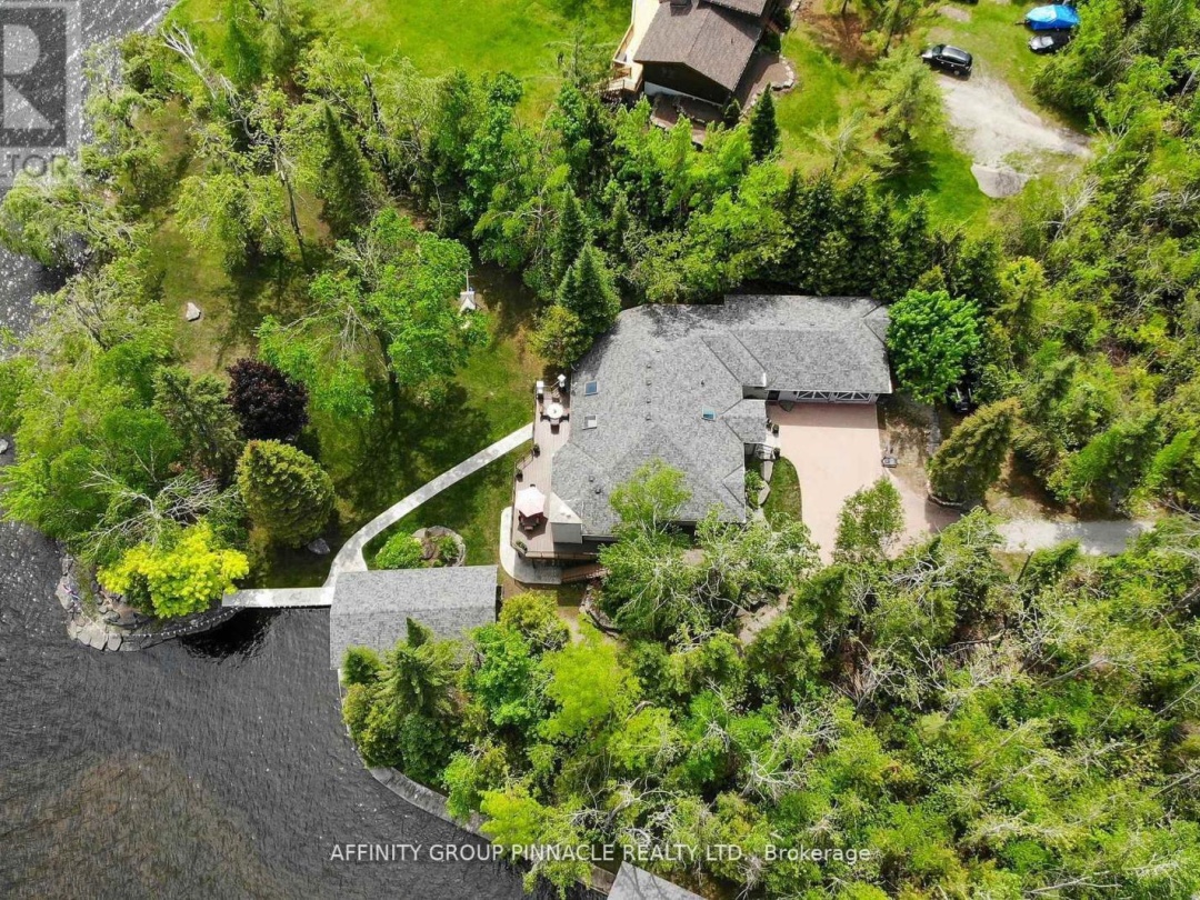 90 MCGREGOR DRIVE, 