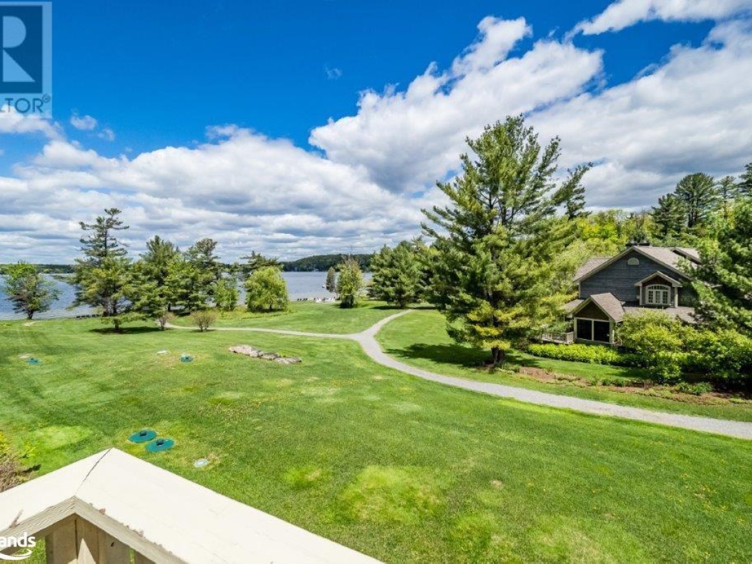 3876 Muskoka 118 Road Unit# Sandfield 6 W5, Lake Joseph