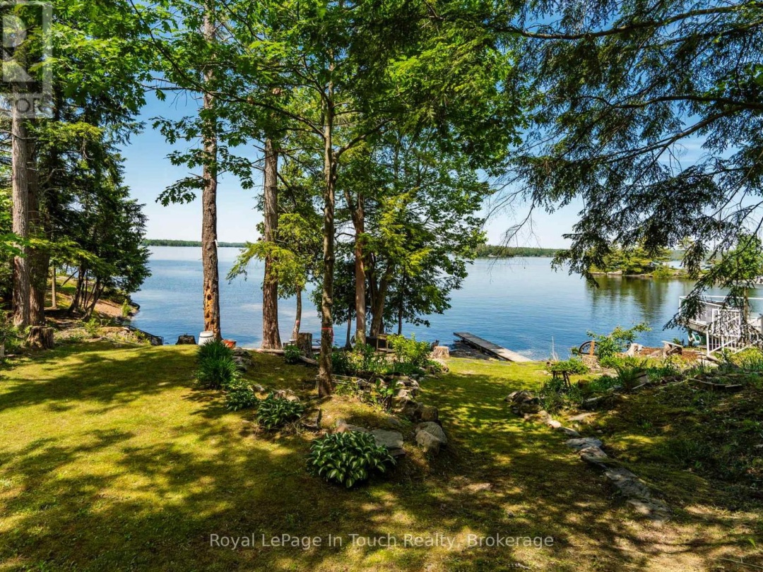 4 IS 270 SIX MILE LAKE ISLAND, Six Mile Lake