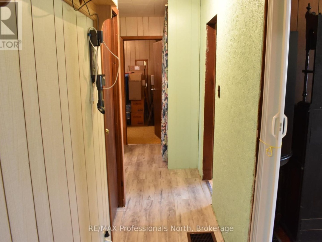 2693 COUNTY ROAD 21, Minden Hills (Minden)