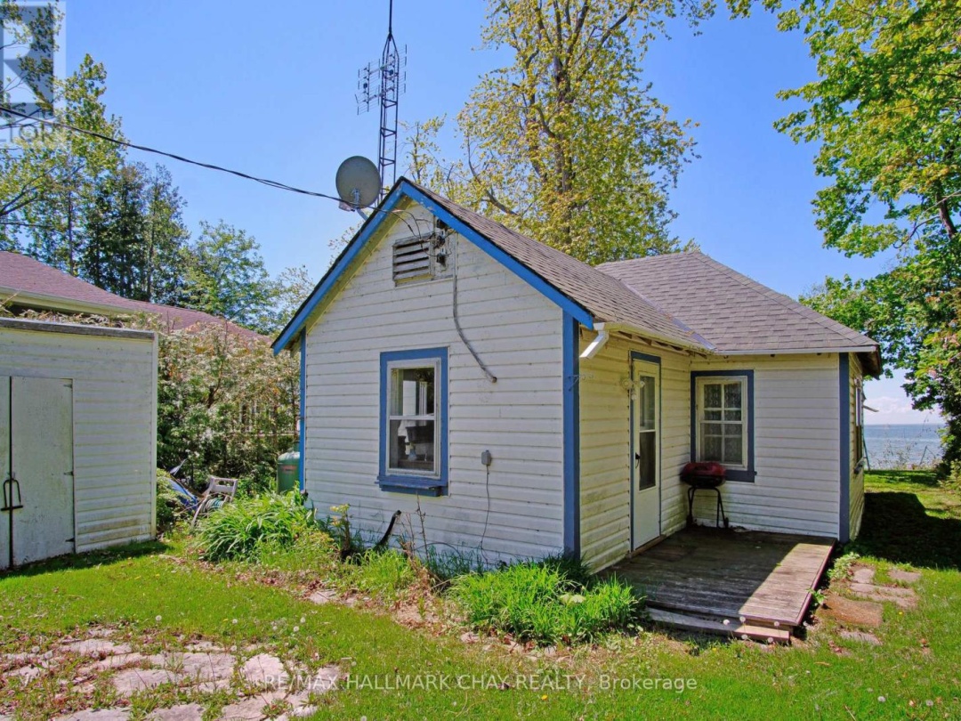 2196 LAKESHORE DRIVE, 