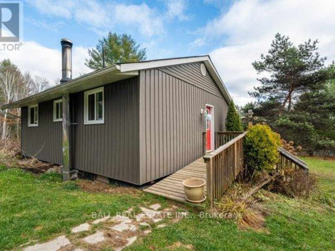 1047 DONROY ROAD, Highlands East (Glamorgan)
