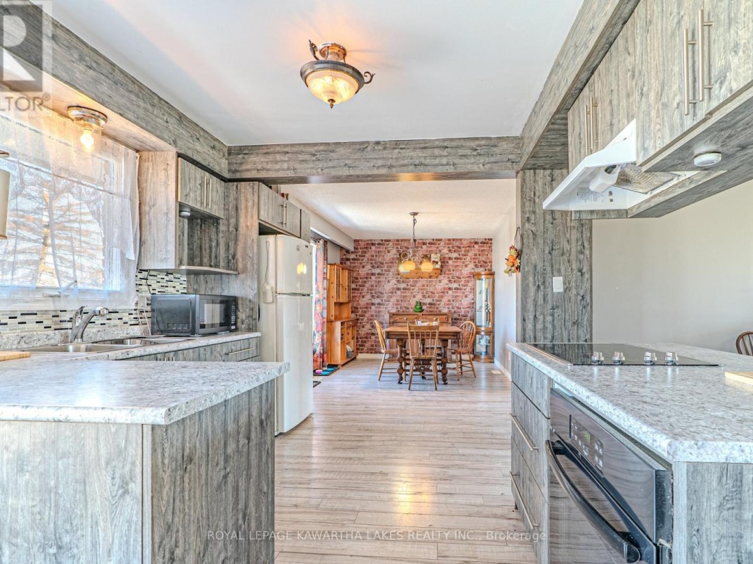 49 CRESSWELL ROAD E, Kawartha Lakes (Mariposa)