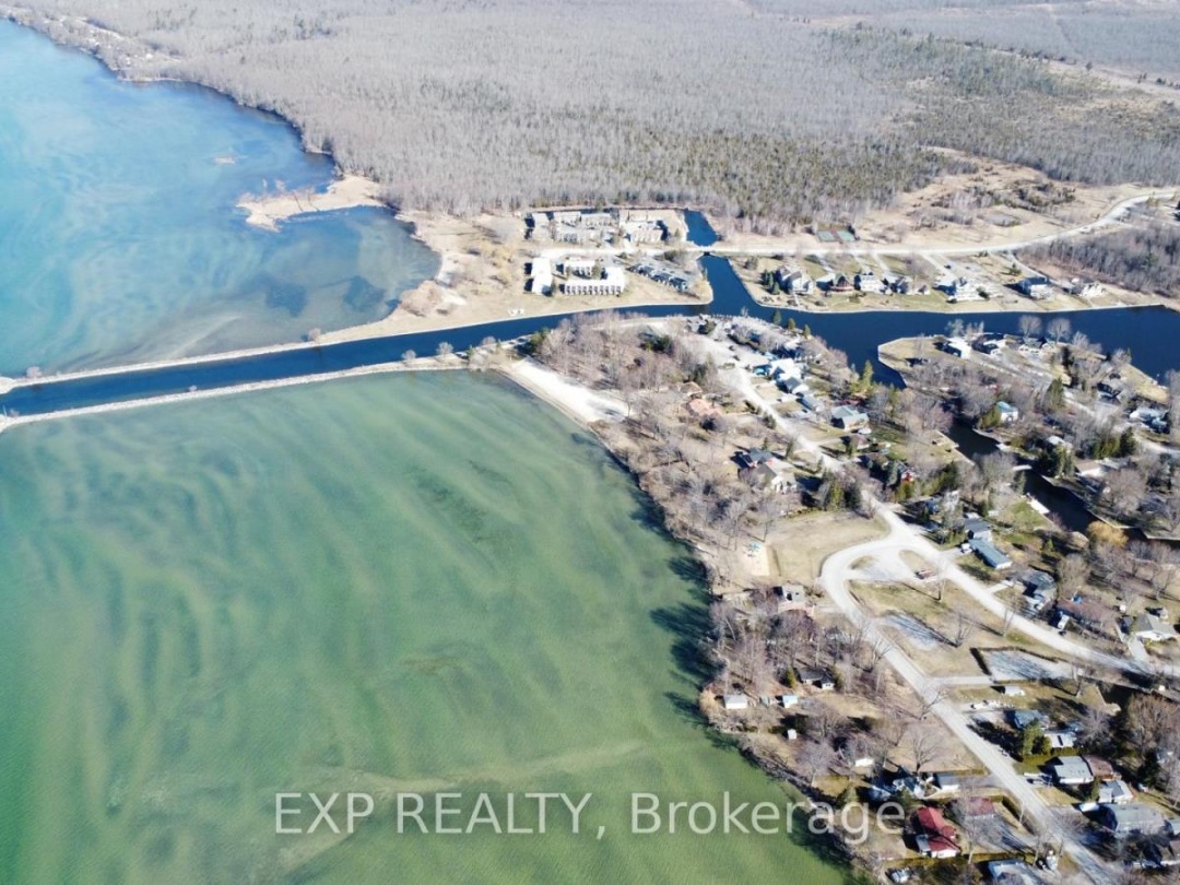 25 TURTLE PATH, Lake Simcoe