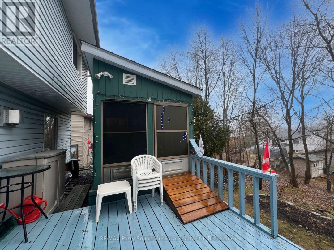 16 MACKLAIM DRIVE, Parry Sound