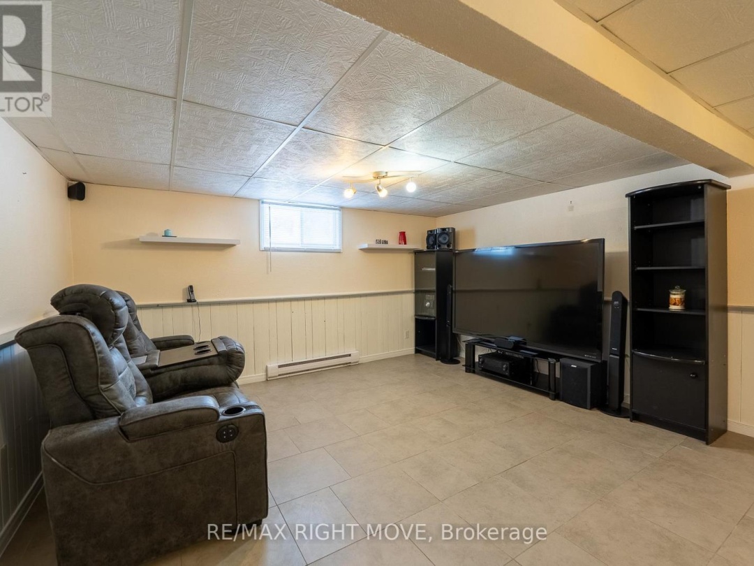 3304 GOLDSTEIN ROAD, Severn (West Shore)