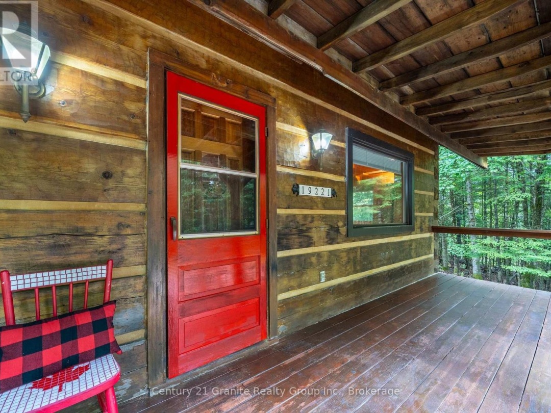 19221 HIGHWAY 118, Highlands East (Monmouth)