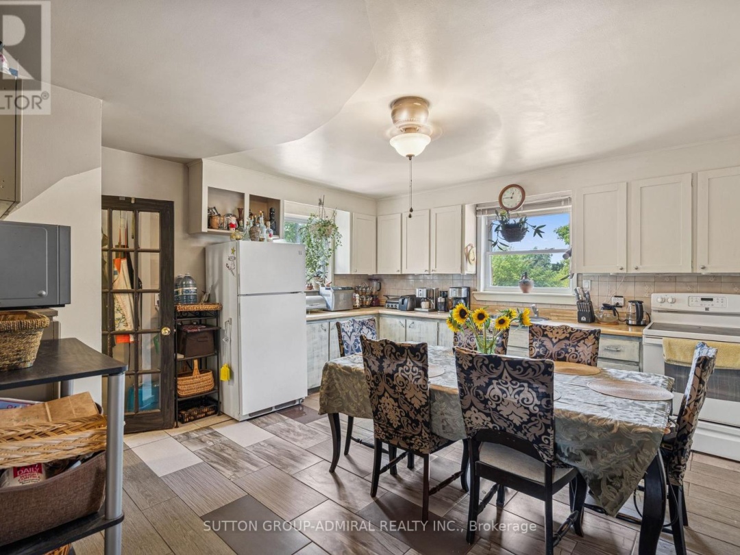 499 YORK STREET, Brock (Beaverton)