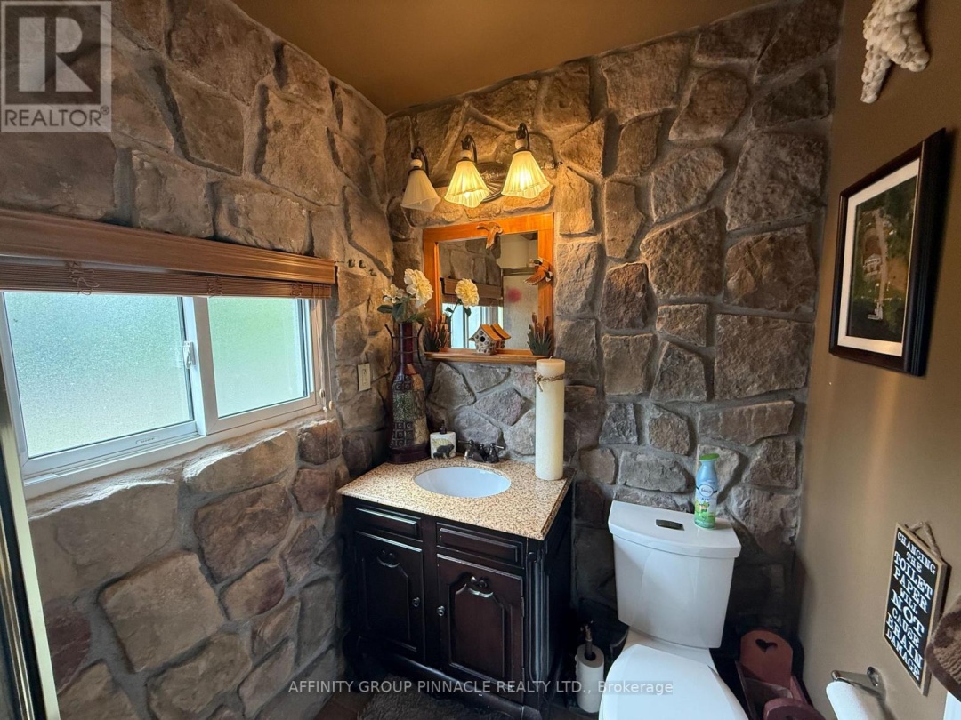 195 NORTH SHORE ROAD, 