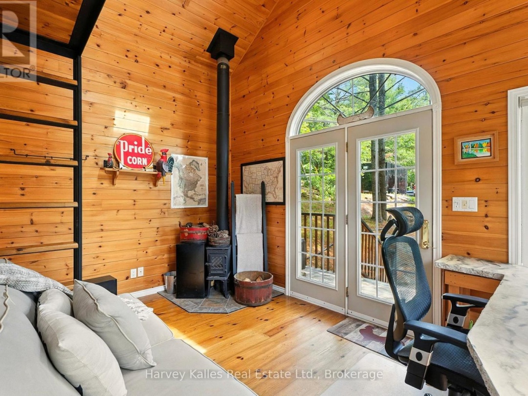 1078 MCKENZIE ROAD, Lake Muskoka
