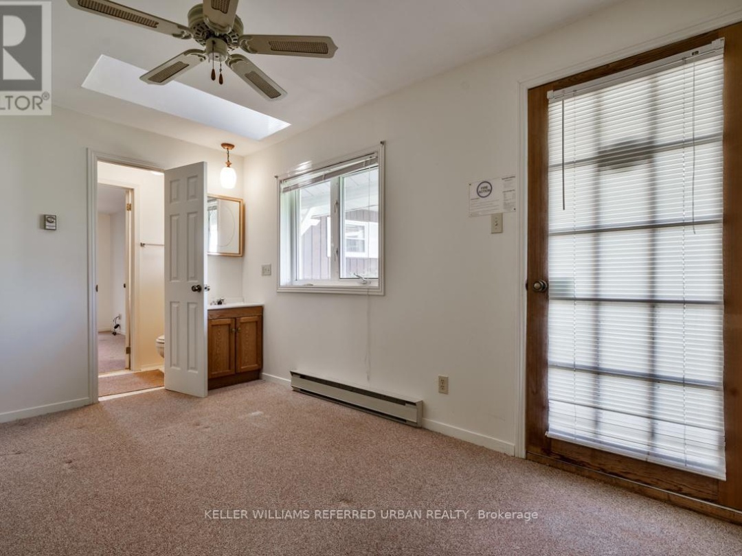 26950 Cedarhurst Beach Road, Lake Simcoe