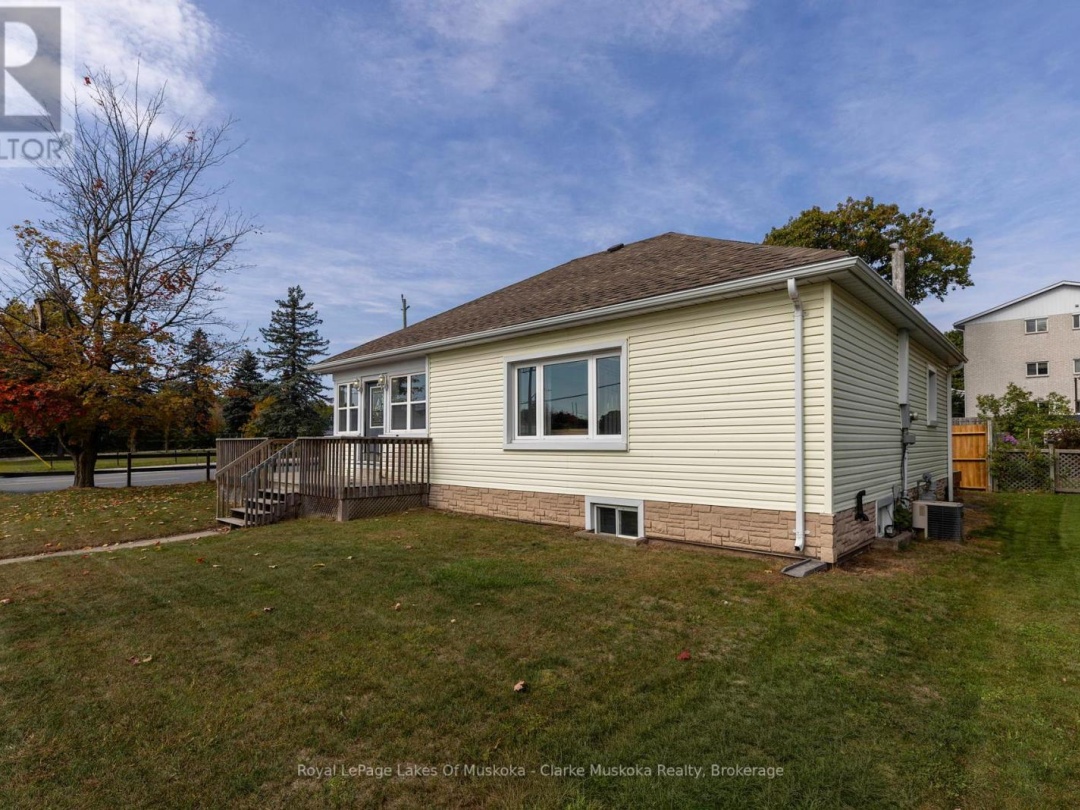 57 CASCADE STREET, Parry Sound