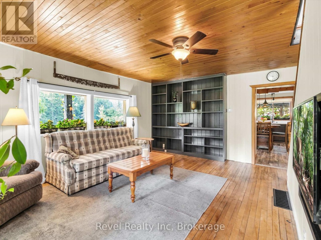 1070 OLD VICTORIA ROAD, 
