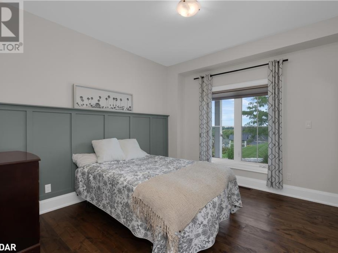 28 THOROUGHBRED Drive, Oro-Medonte