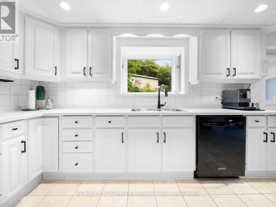 32 10TH CONCESSION ROAD, Little Whitefish Lake